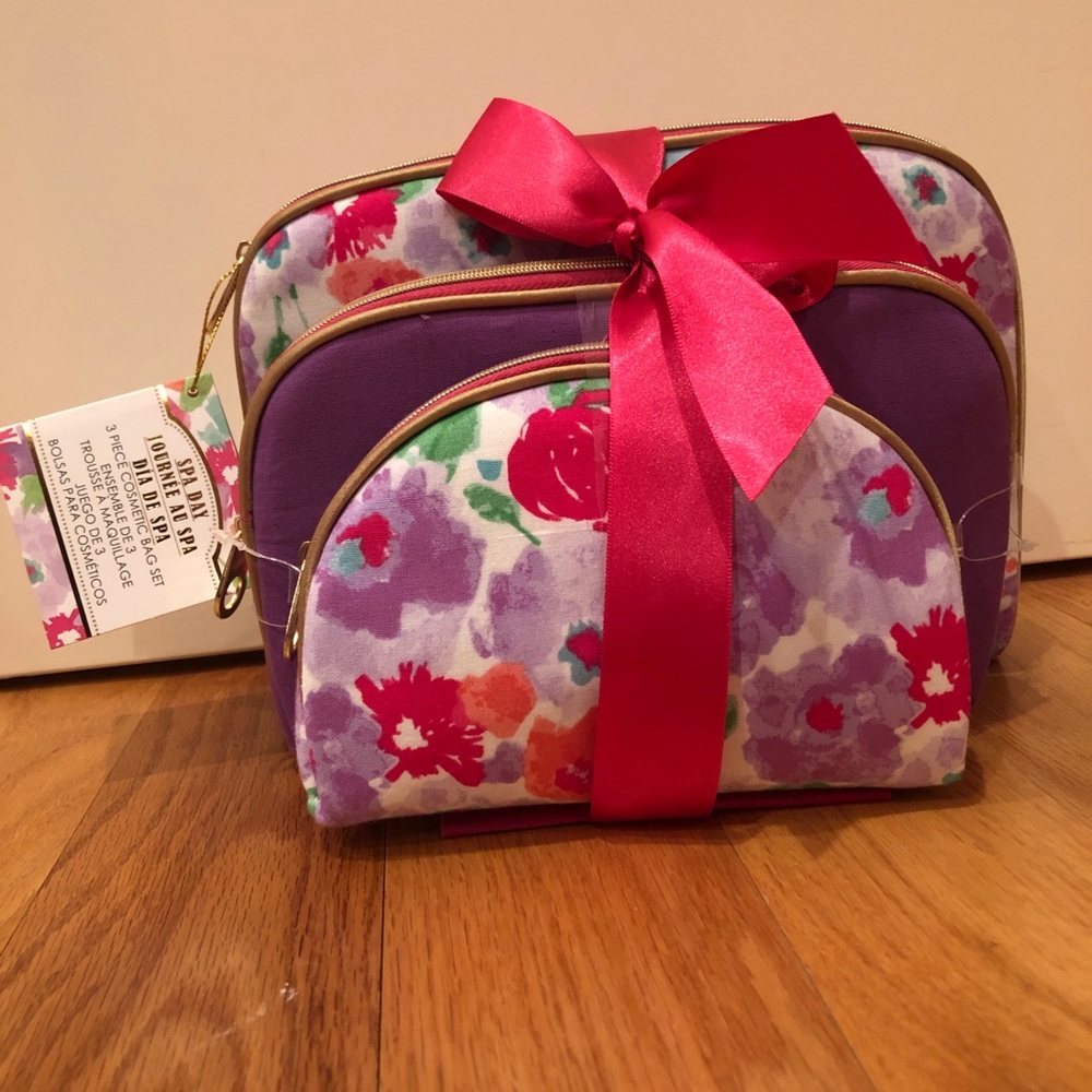 Makeup bags *SET OF 3*